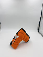Load image into Gallery viewer, Smathers & Branson Swinging Pete Putter Headcover
